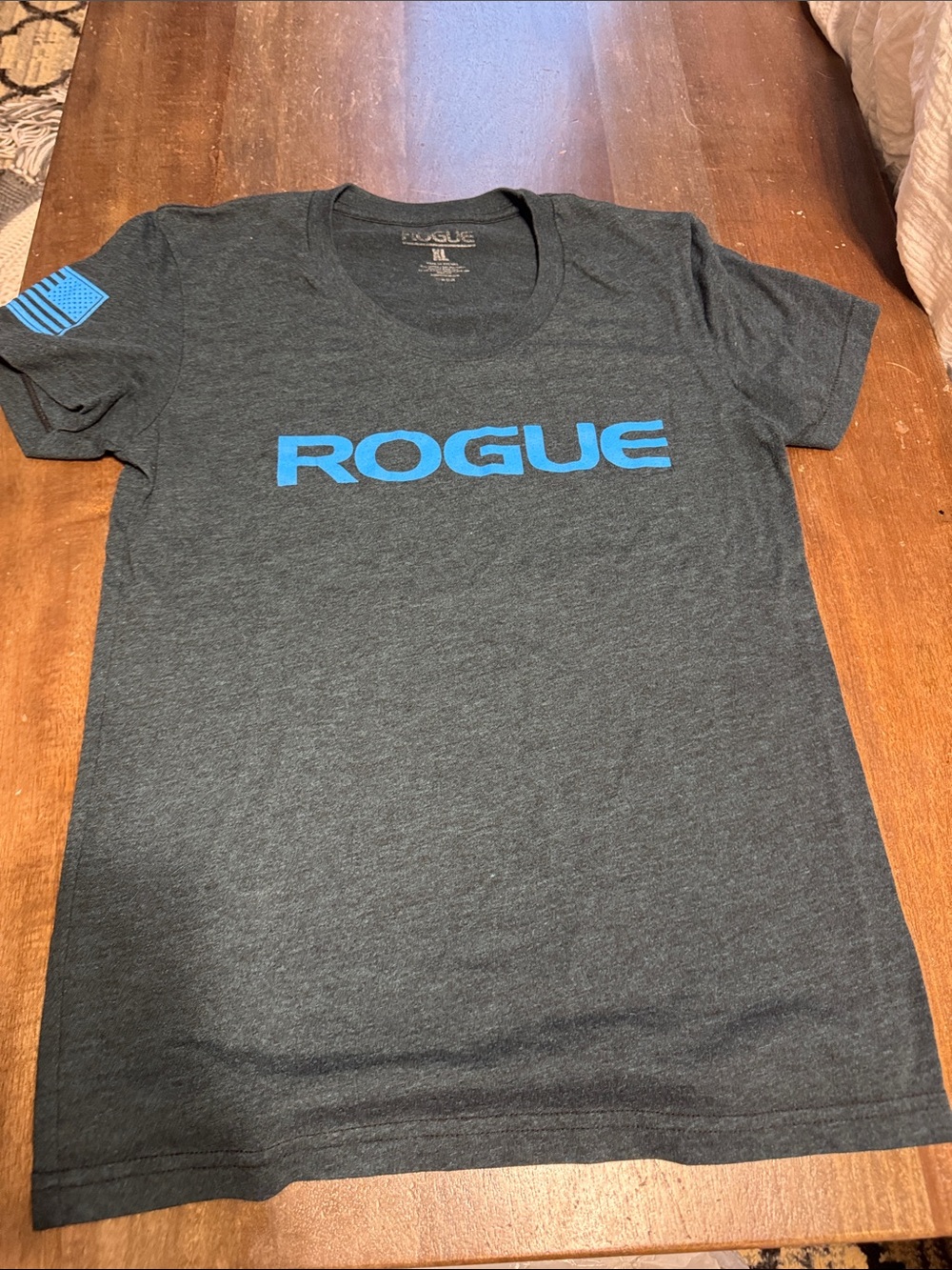 Rogue Women’s Charcoal Logo Tee with Blue Print